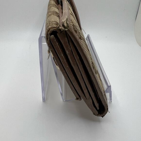 Gucci GG Tan Canvas Long Wallet - Picture 3 of 9